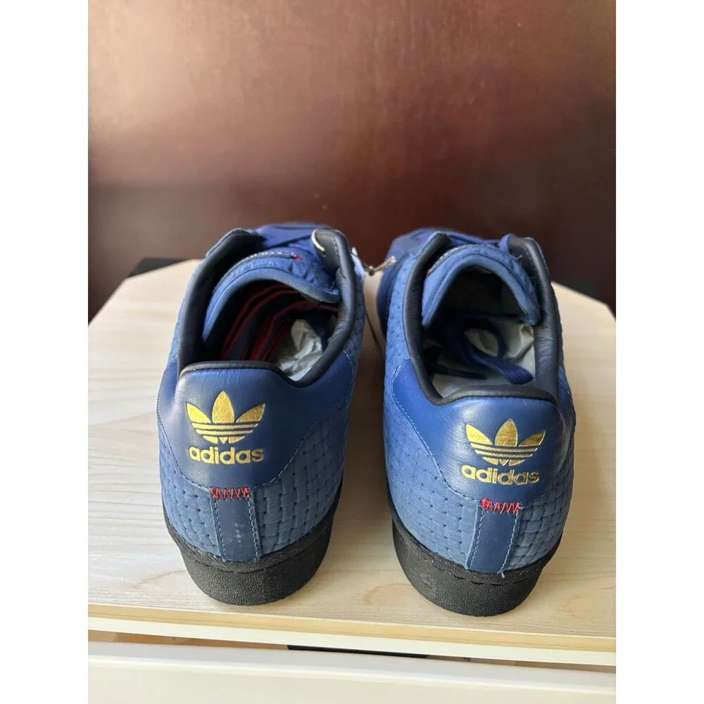 New Adidas Arrow & Beast x Superstar ADV Paris Size 11.5